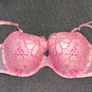 Victoria Secrets Bra